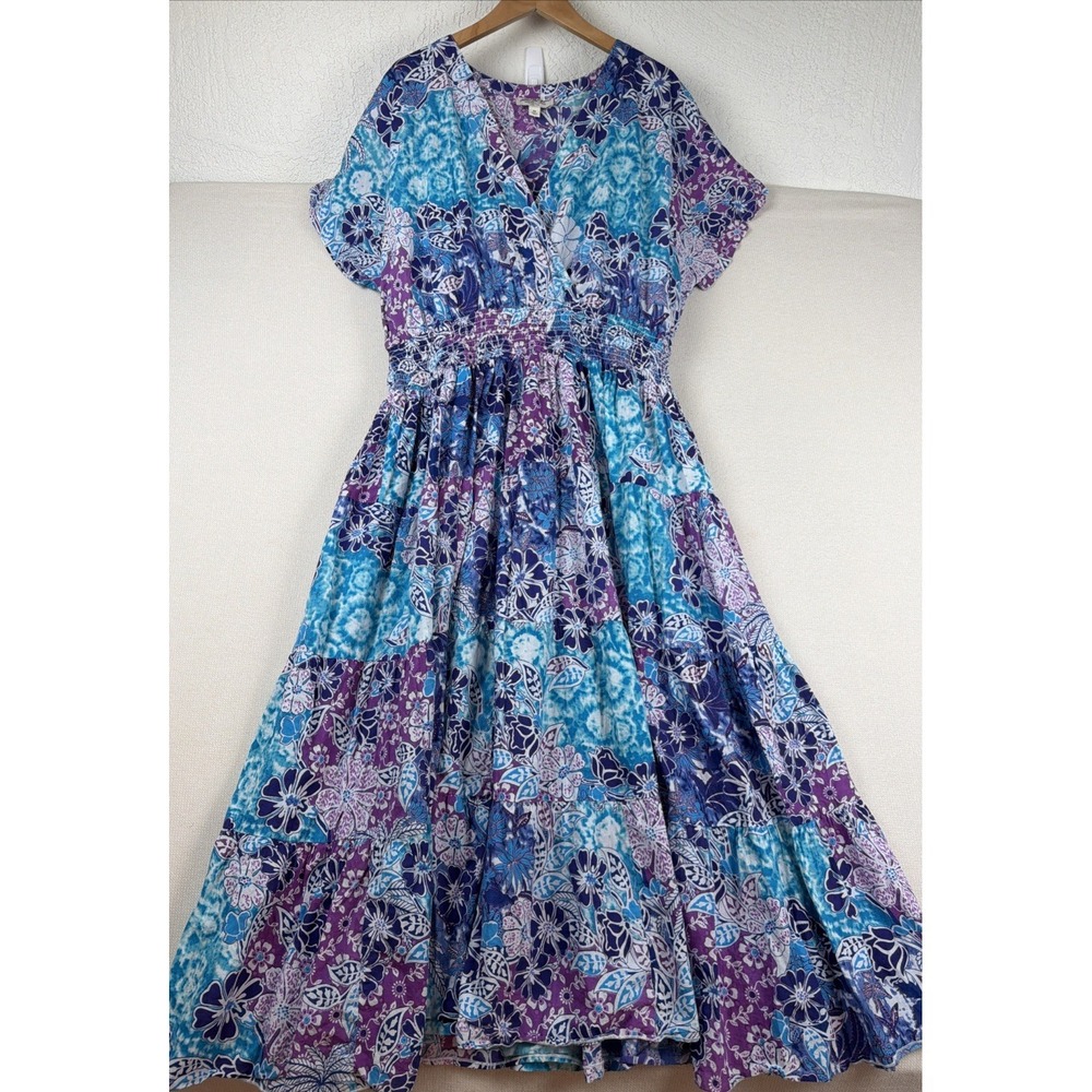 Norm Thompson Blue Floral V Neck Midi Dress Size M Smocked Waist Tiered‎ Cotton